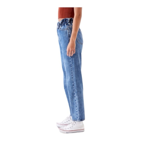 PacSun Seabreak Paperbag Waist Mom Jeans - Picture 16 of 16